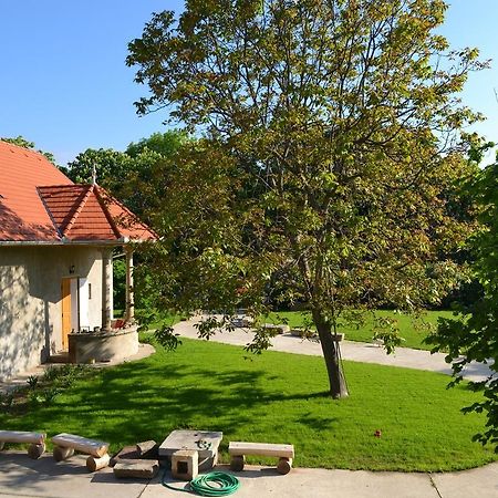 Turjan Vendeghaz Hotel Erdőbénye Buitenkant foto