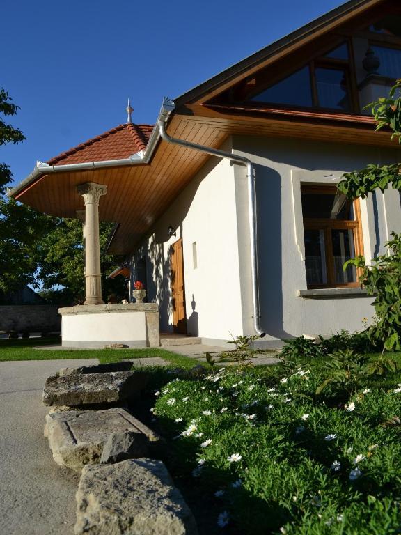 Turjan Vendeghaz Hotel Erdőbénye Buitenkant foto